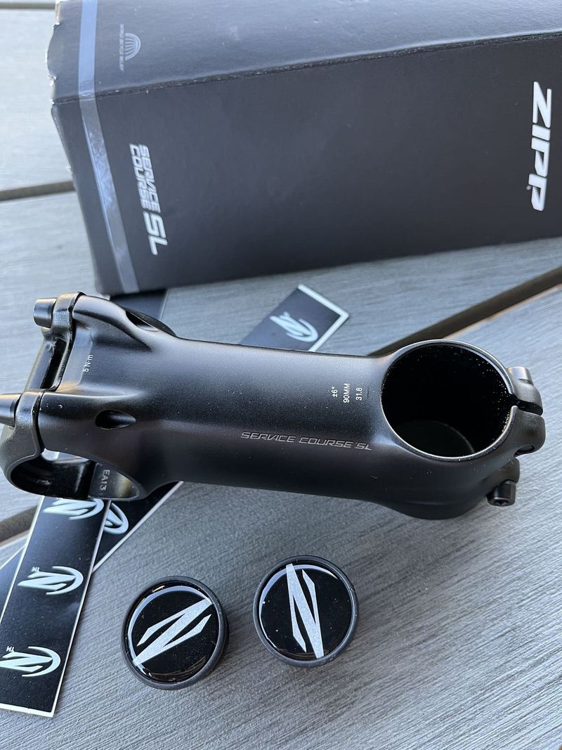Závodní představec Zipp Service Course SL 90mm