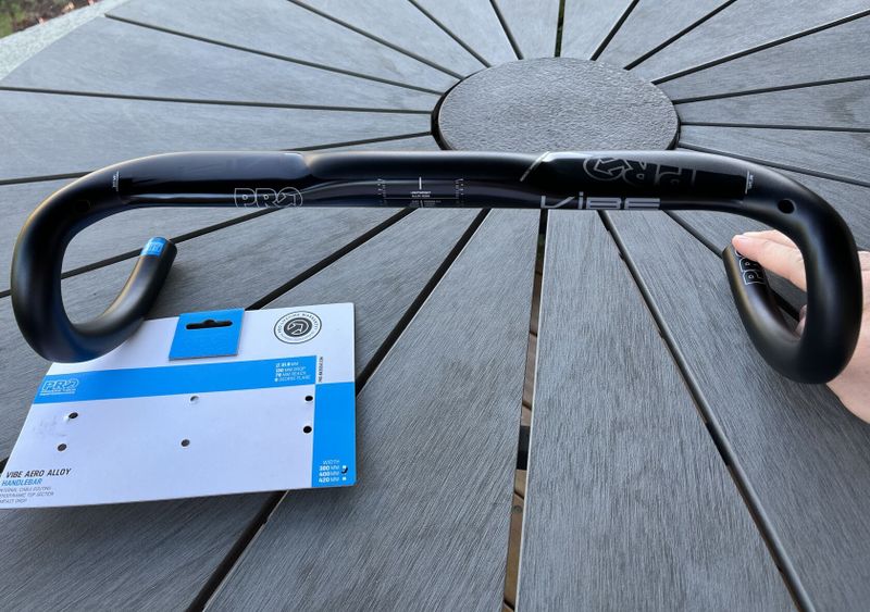 Nova silnicni riditka Pro Vibe Aero 400mm