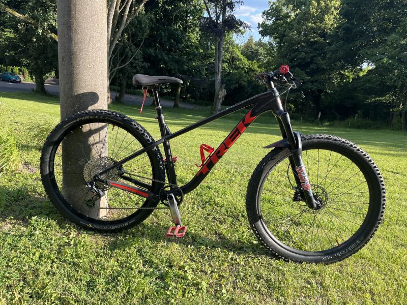 Trek Roscoe 8- po servisu, Magura brzdy 