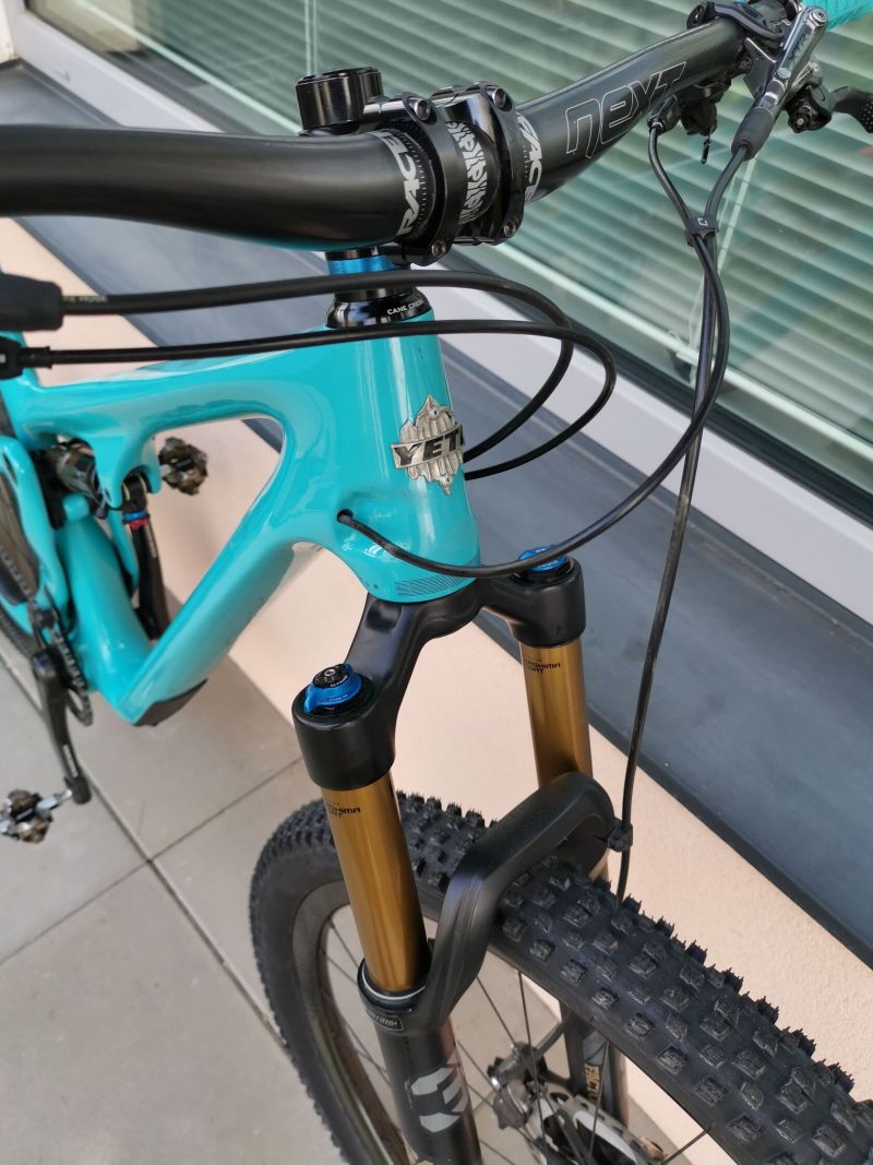 YETI SB100 Turq! - Absolutně TOP: XTR, Reynolds Carbon, Fox kashima, RaceFace Carbon..v TOP stavu!