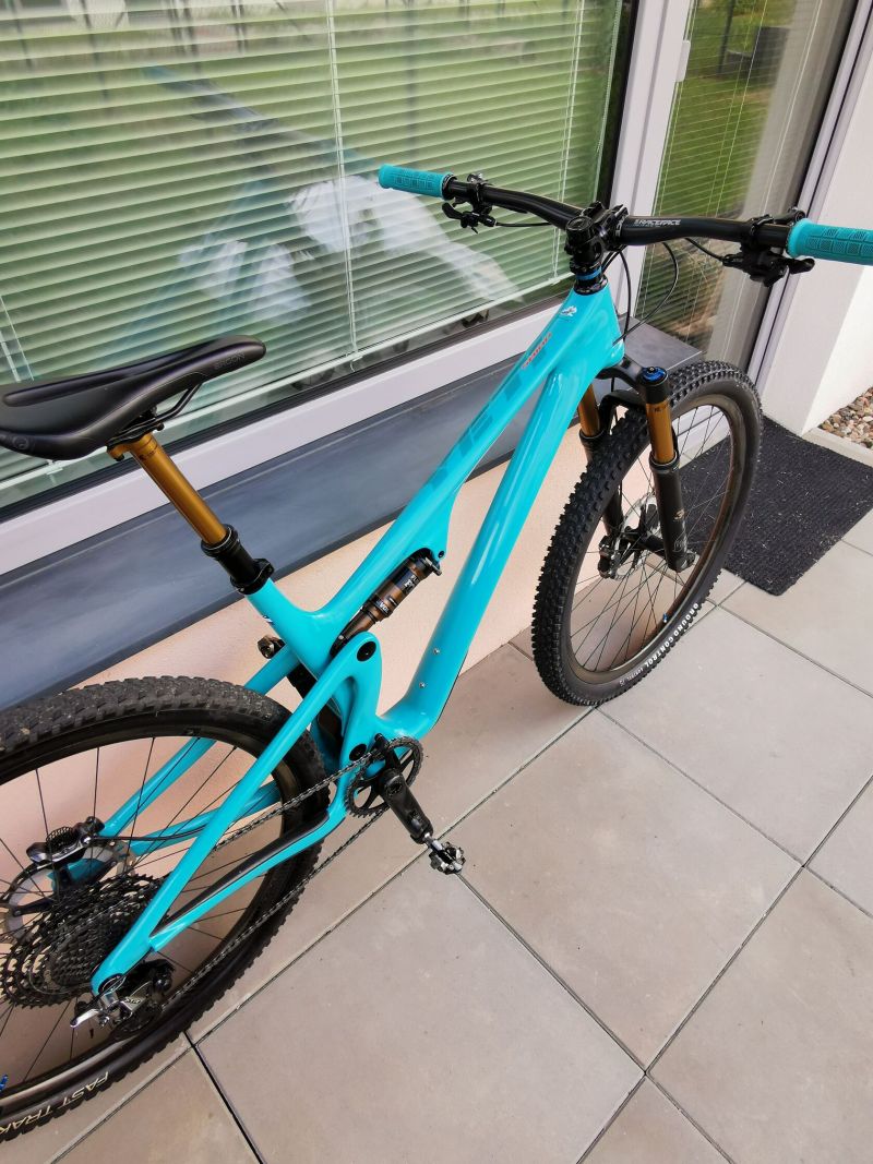 YETI SB100 Turq! - Absolutně TOP: XTR, Reynolds Carbon, Fox kashima, RaceFace Carbon..v TOP stavu!