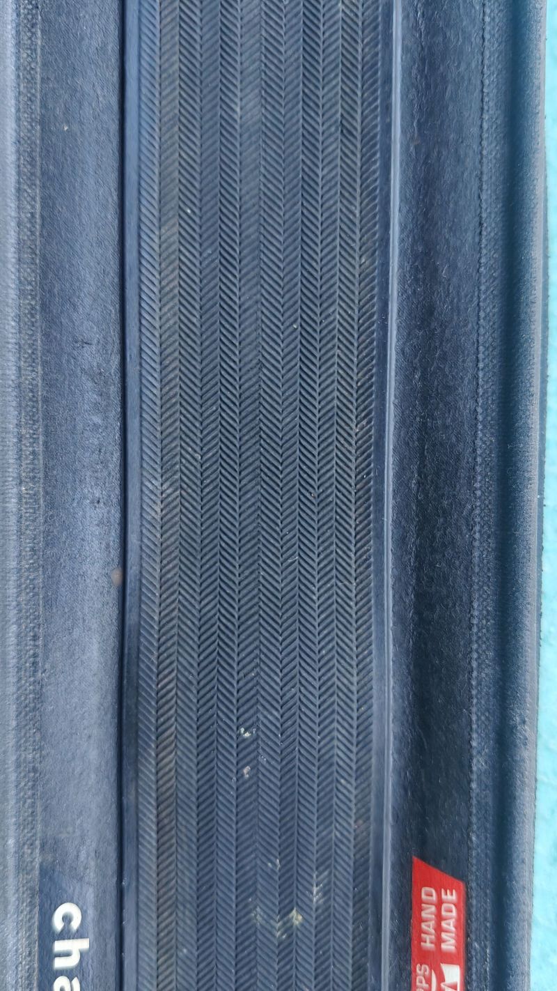 Challenge plášť Strada PRO 700x27 mm 300 TPI černý