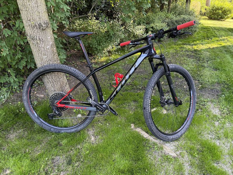SCOTT SCALE 940 2020