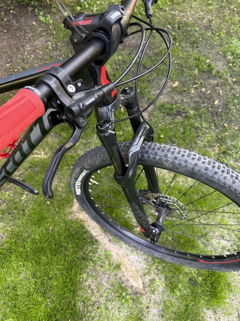 SCOTT SCALE 940 2020