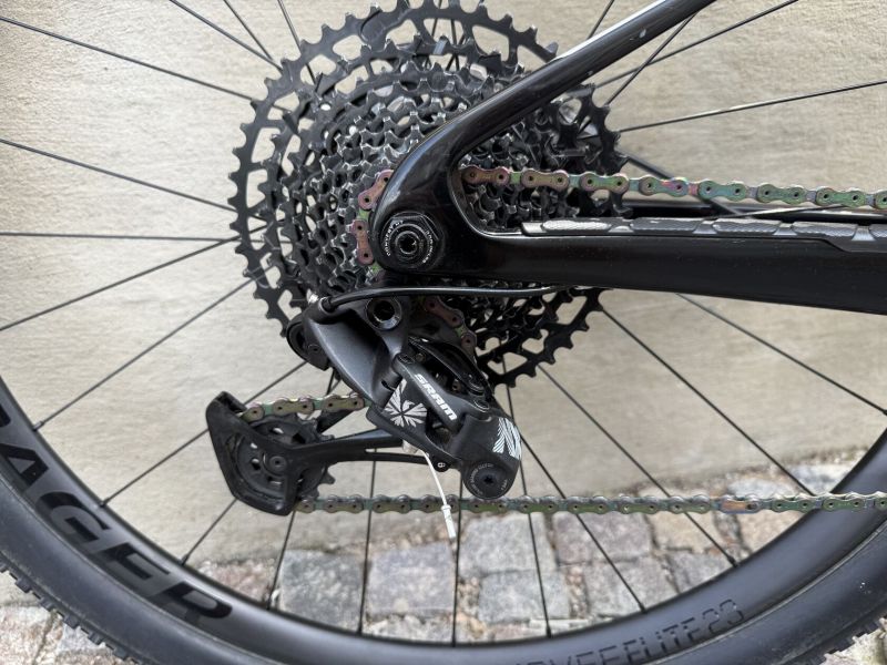 Horské kolo TREK SUPERCALIBER M