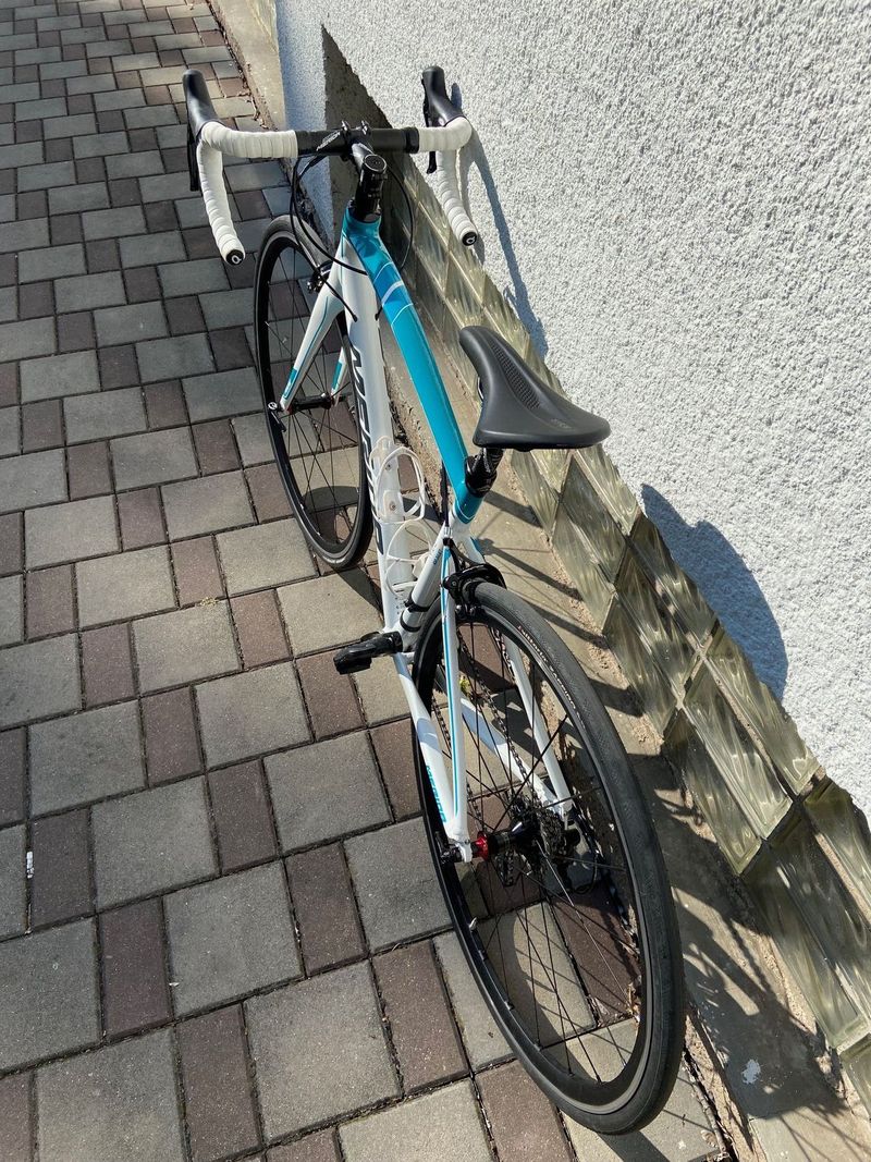 Merida Juliet 400, XS - s koly Vision Trimax 30