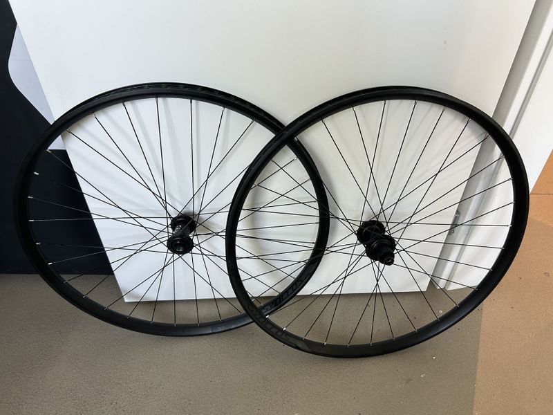 Zapletená kola Syncros X-30SE - 29er, boost, microspline - nové