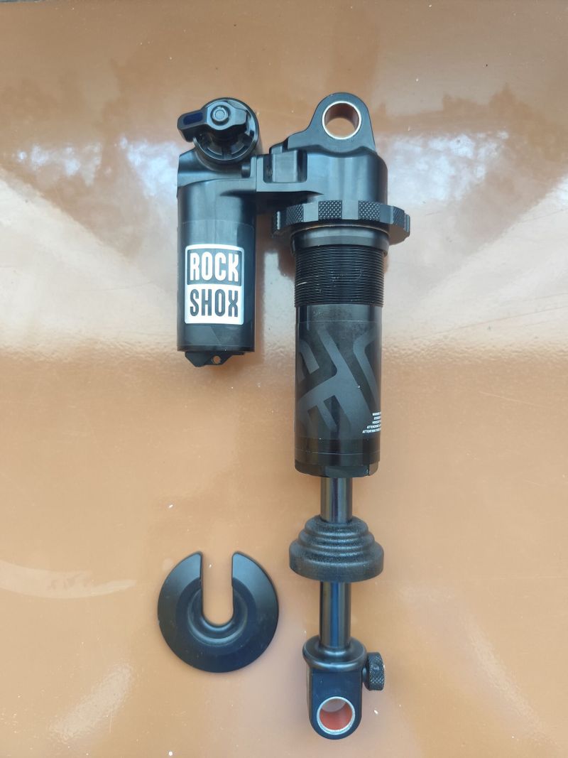 Rockshox Super Deluxe Ultimate Coil RC2T 230x65