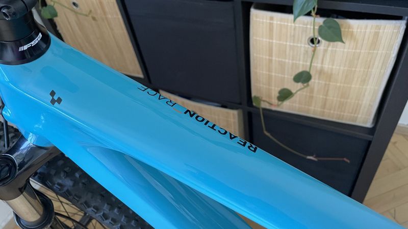 Cube Reaction C:62 carbon Race Petrol / vel.L / Shimano XT 2x11