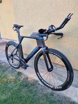 CANYON SPEEDMAX CF vel. L z roku 2021