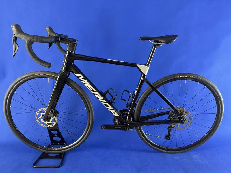 Rozvoz po ČR - Merida 2024 - Scultura 6000 elektrické řaz. 2x12 - vel. S pro 167-174cm (kolo č.23)