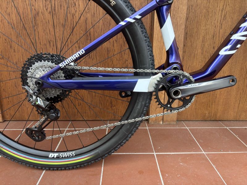 CANYON LUX CFR, vel. L - 495 mm - zakázková stavba - SHIMANO XTR 1 x 12 / FOX / DT SWISS - NOVÉ