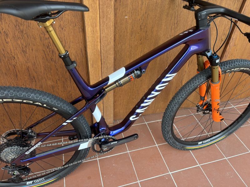 CANYON LUX CFR, vel. L - 495 mm - zakázková stavba - SHIMANO XTR 1 x 12 / FOX / DT SWISS - NOVÉ