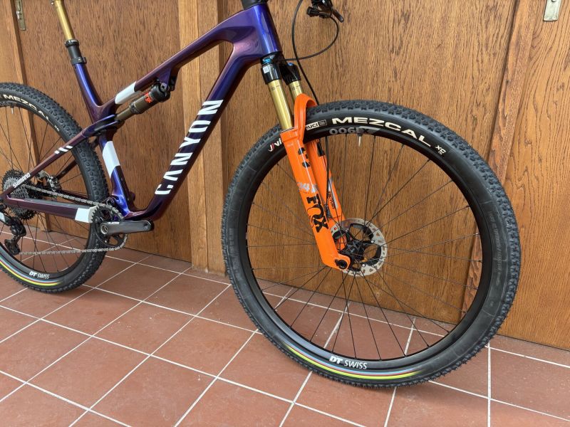 CANYON LUX CFR, vel. L - 495 mm - zakázková stavba - SHIMANO XTR 1 x 12 / FOX / DT SWISS - NOVÉ