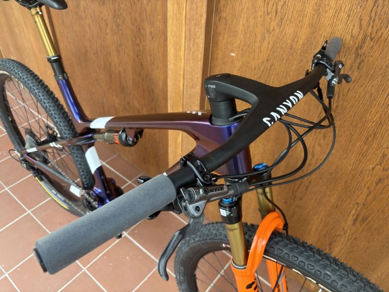 CANYON LUX CFR, vel. L - 495 mm - zakázková stavba - SHIMANO XTR 1 x 12 / FOX / DT SWISS - NOVÉ