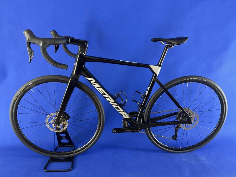 Rozvoz po ČR - Merida 2024 - Scultura 6000 elektrické řaz. 2x12 - vel. M pro 175-181cm (kolo č.60)