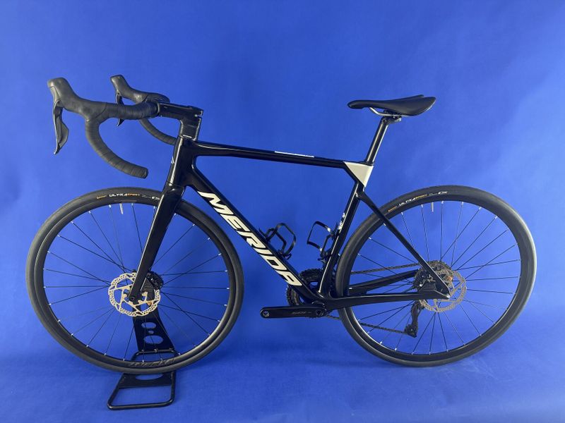 Rozvoz po ČR - Merida 2024 - Scultura 6000 elektrické řaz. 2x12 - vel. M pro 175-181cm (kolo č.61)