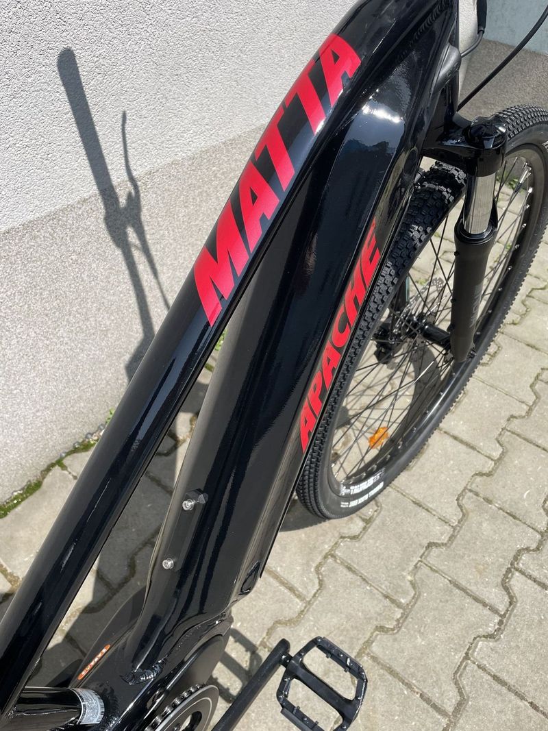 Nové elektrokolo APACHE Matta MX 400 655 Wh