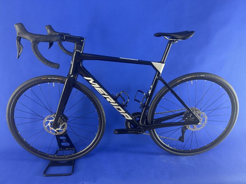Rozvoz po ČR - Merida 2024 - Scultura 6000 elektrické řaz. 2x12 - vel. M pro 175-181cm (kolo č.64)