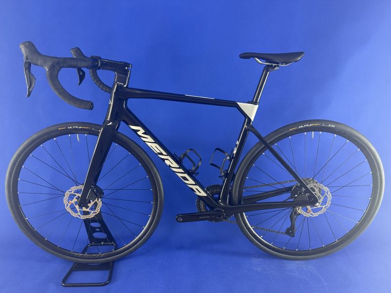 Rozvoz po ČR - Merida 2024 - Scultura 6000 elektrické řaz. 2x12 - vel. M pro 175-181cm (kolo č.70)