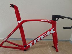 Trek Madone SLR Project One (téměř nejetý)