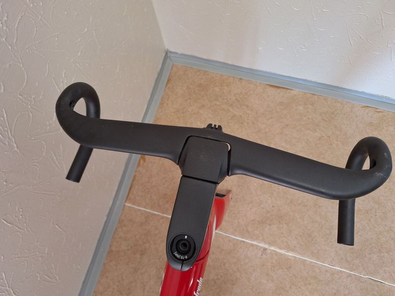 Trek Madone SLR Project One (téměř nejetý)