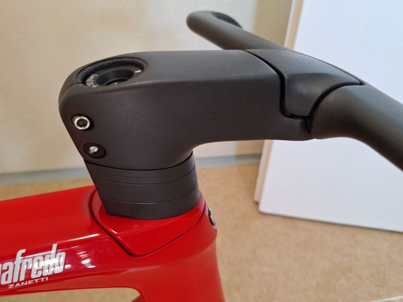 Trek Madone SLR Project One (téměř nejetý)