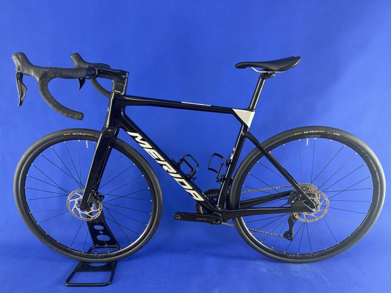 Rozvoz po ČR - Merida 2024 - Scultura 6000 elektrické řaz. 2x12 - vel. M pro 175-181cm (kolo č.73)