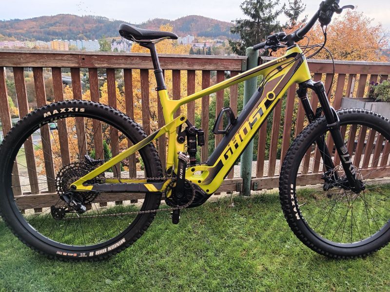 Ghost E-Riot Trail CF advanced