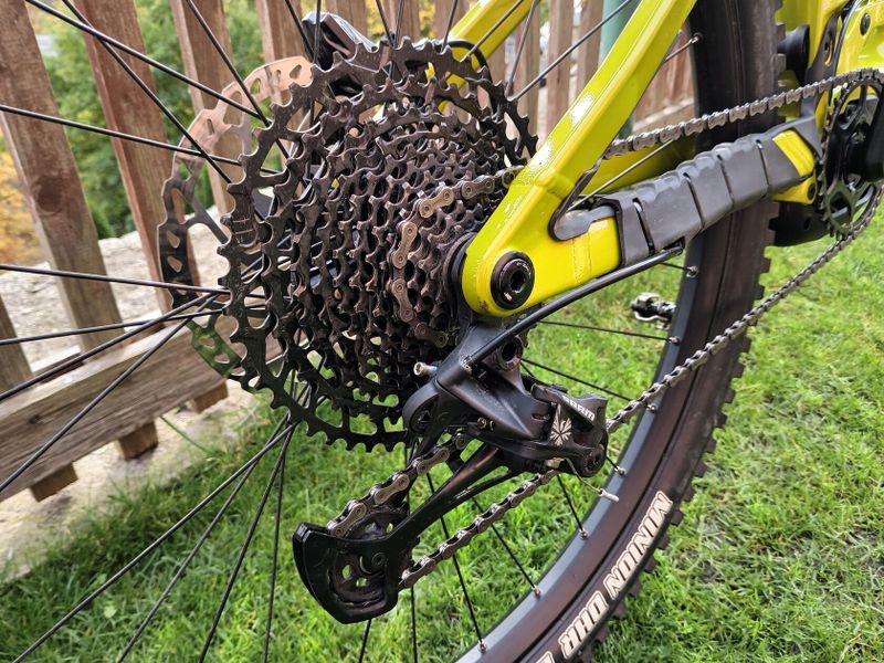 Ghost E-Riot Trail CF advanced