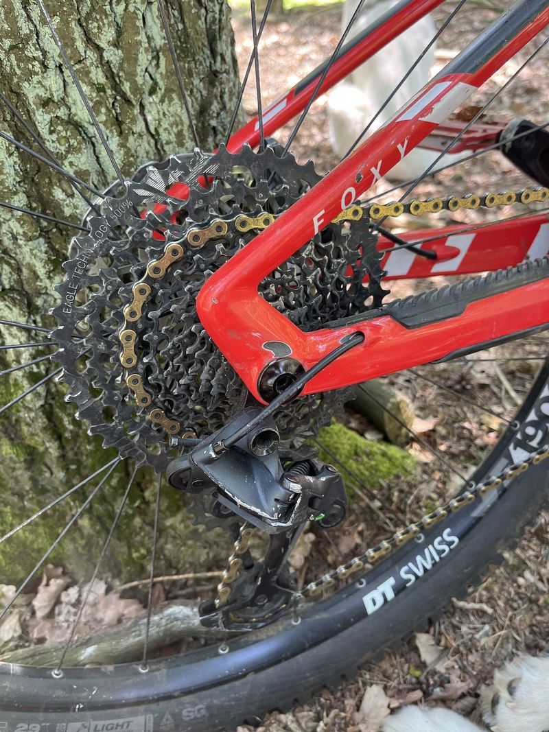 Mondraker Super foxy carbon RR