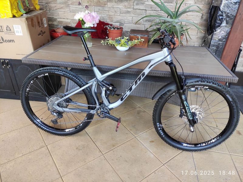 Prodám Enduro CTM SCROLL PRO 29" L