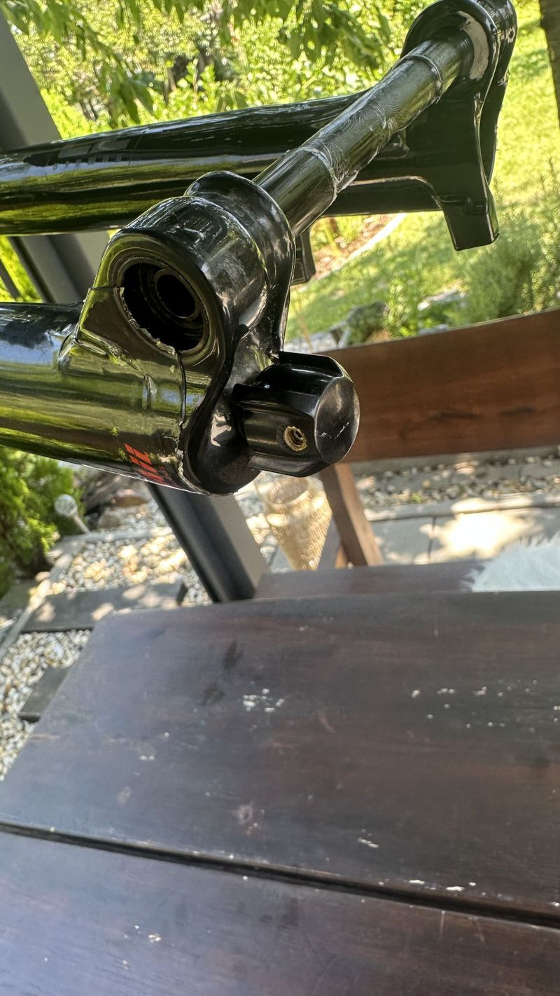 2022 MARZOCCHI SERIES 34 BOMBER Z2 29 130MM RAIL