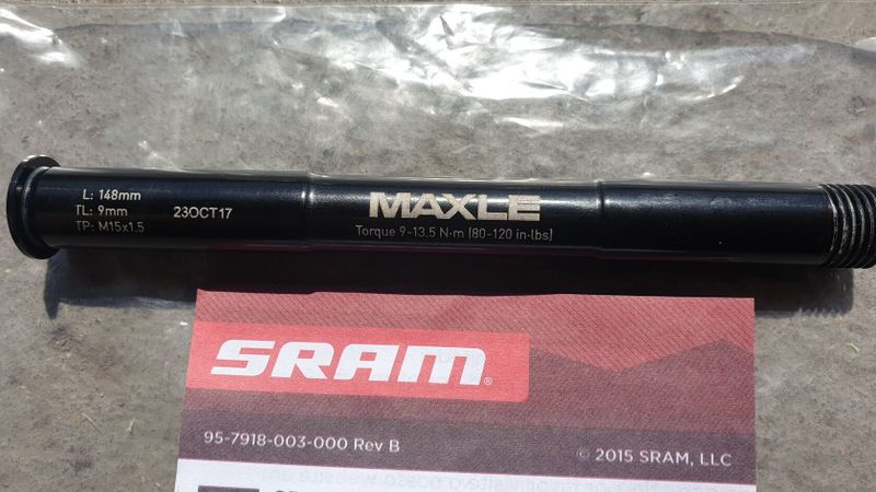Rock Shox pevná osa Maxle Stealth 15x100