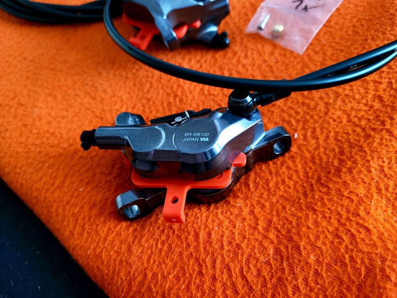 Nové Shimano Deore XT Br-M8120 + N03A IceTech