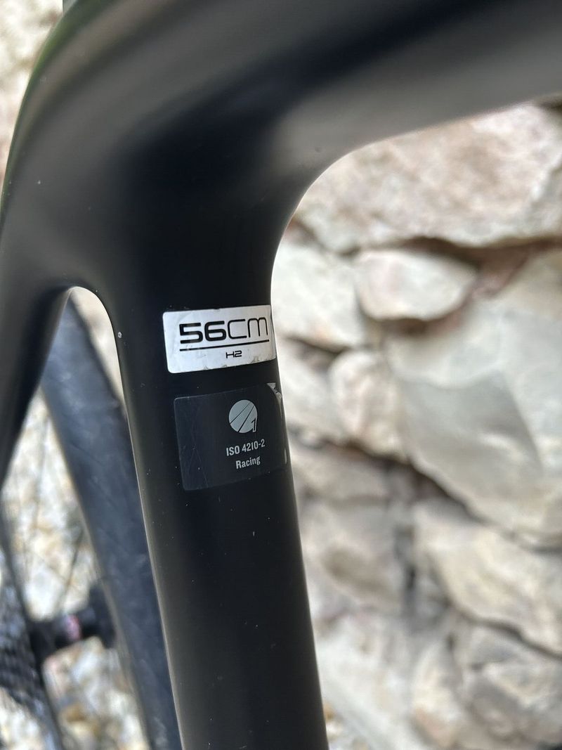 Trek Émonda SL 5 Disc, karbová kola Campagnolo Bora One – velikost 56 