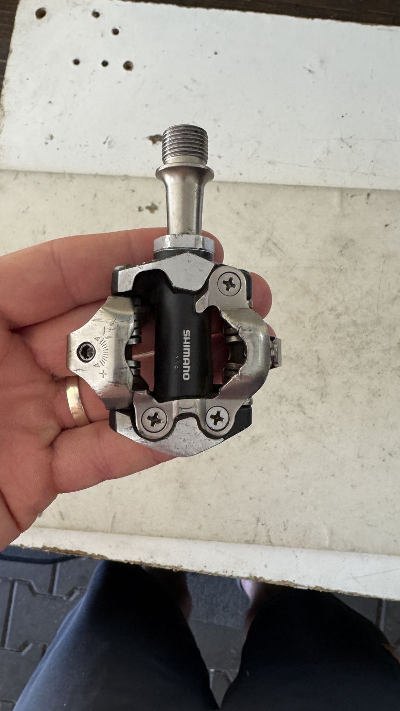 Pedaly shimano XT m8000