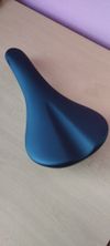 Sedlo Fabric Scoop Shalow Elite