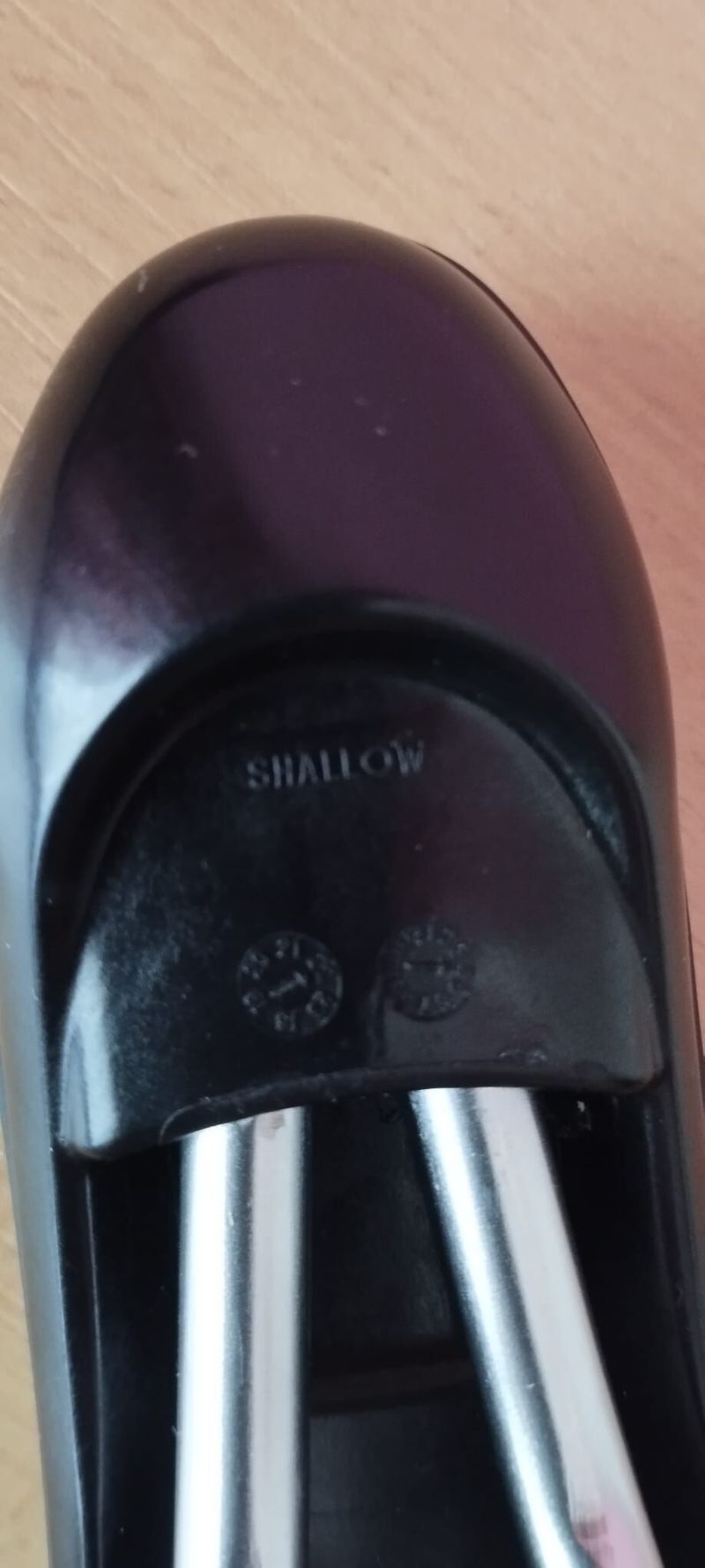 Sedlo Fabric Scoop Shalow Elite