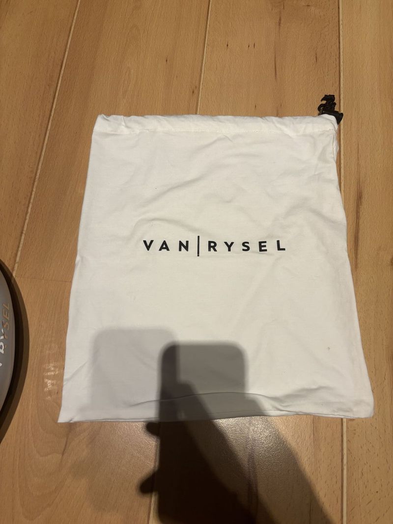 Cyklistická přilba Van Rysel