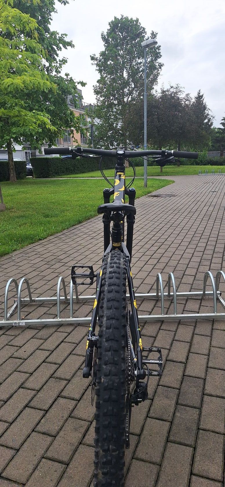 Norco fluid A4 velikost M 2023