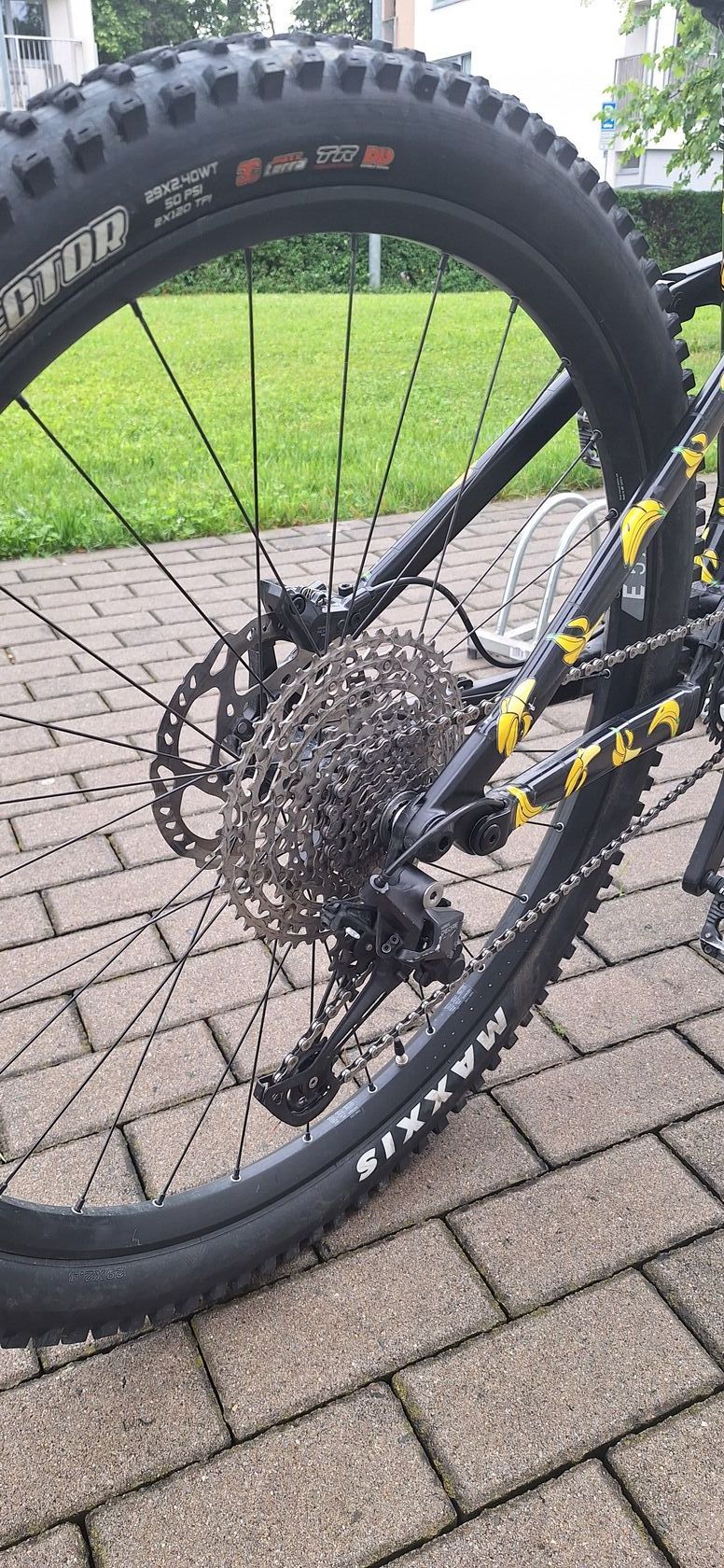 Norco fluid A4 velikost M 2023