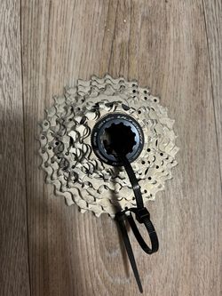 Prodám 11st. kazetu Shimano Ultegra R8000 11/30