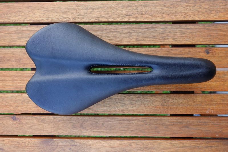 Cyklistické sedlo M-Wave Comp