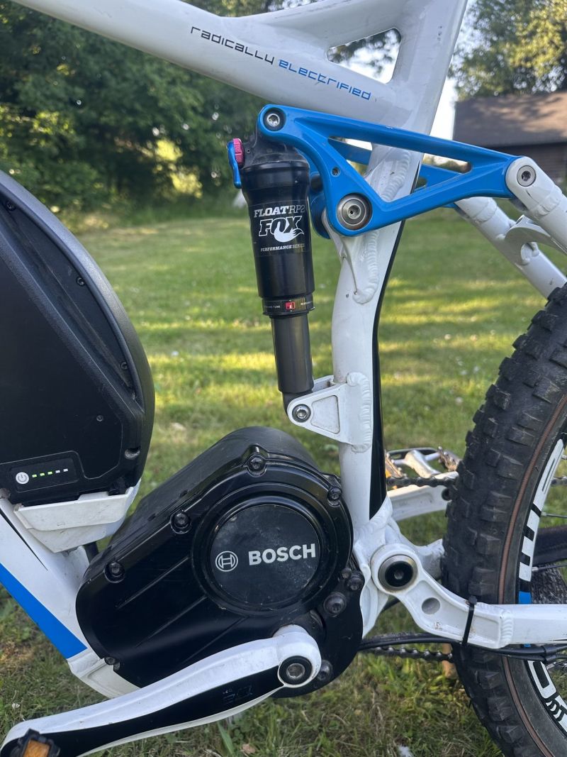 Elektrokolo Haibike Fox odpružení