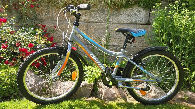 Dětské kolo 20" Dema Vega 4-9let postava 100-135cm po servisu.