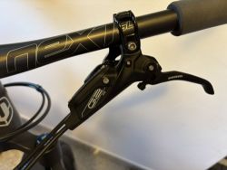Brzdy přední+zadní Sram G2 RS