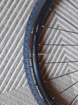 Zapletená kola shimano