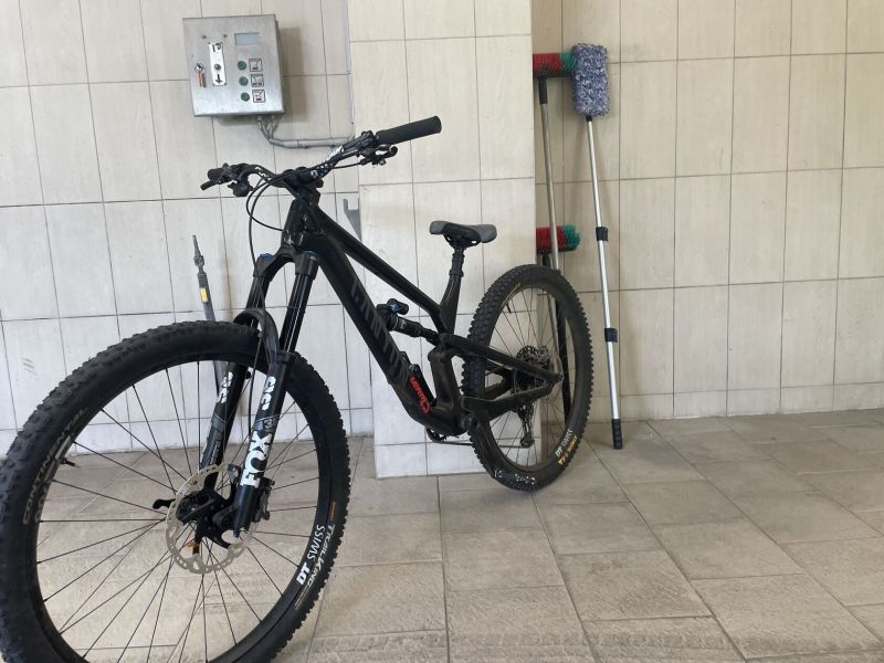 Canyon spectral cf 8