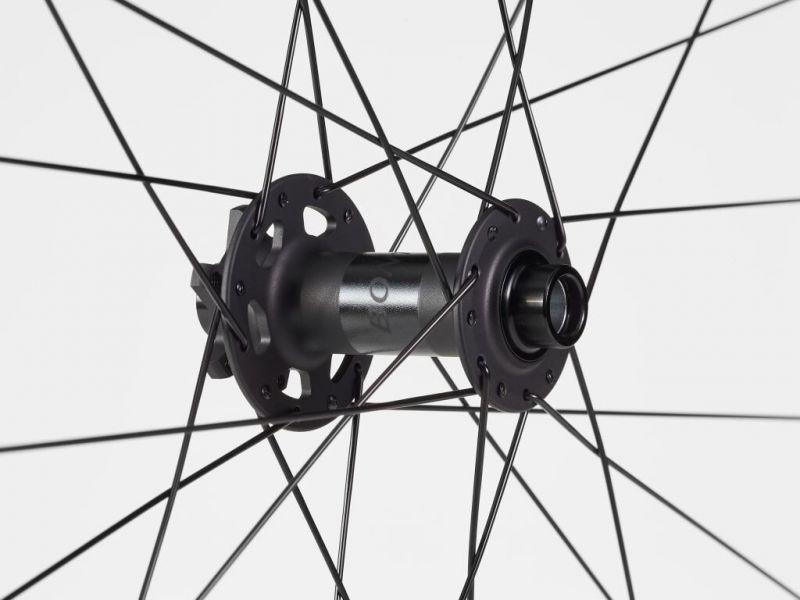 Bontrager Kowee 30 Elite carbonová kola